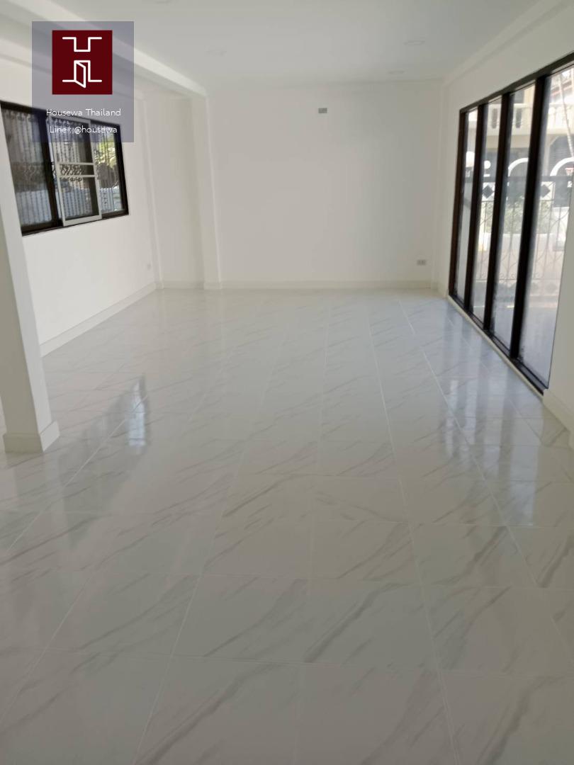  House for Rent in Mengjai (Ratchada Area) | Newly Renovated | Pet Friendly ✨