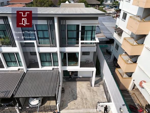  Luxury Townhome for Rent – Chokchai 4 Soi 30