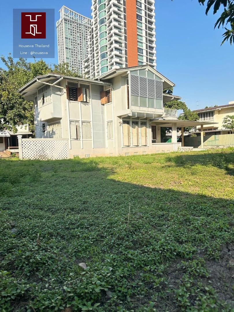  For Rent / Sale: Commercial House with Garden in Ari | Rare Land Over 1 Rai 🌿✨