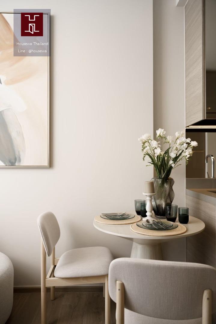 The Crest Park Residences