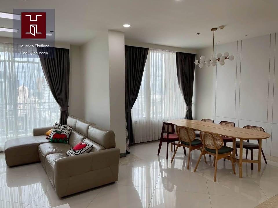 The Empire Place Sathorn