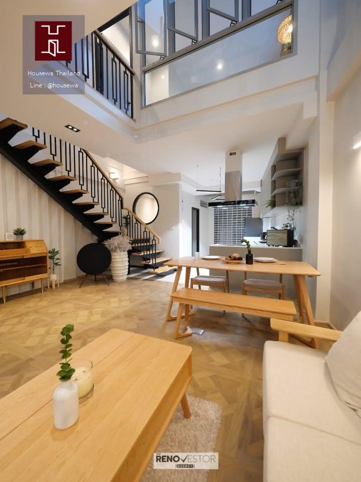 บ้านมินิมอลรีโนเวทใหม่ ใจกลางปรีดี 42 (สุขุมวิท 71)