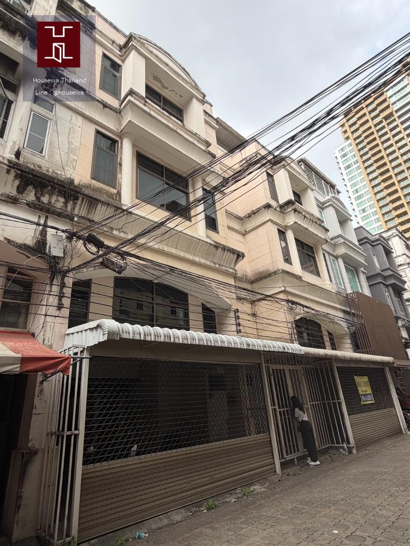  ให้เช่า ทาวน์โฮม – พร้อมพงษ์ (สุขุมวิท 39)