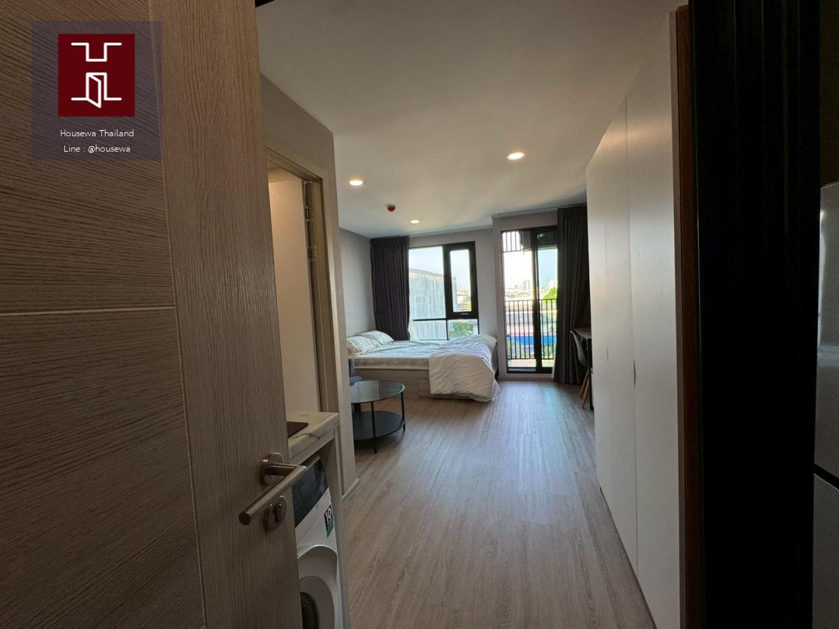 BROMPTON SAMRONG STATION