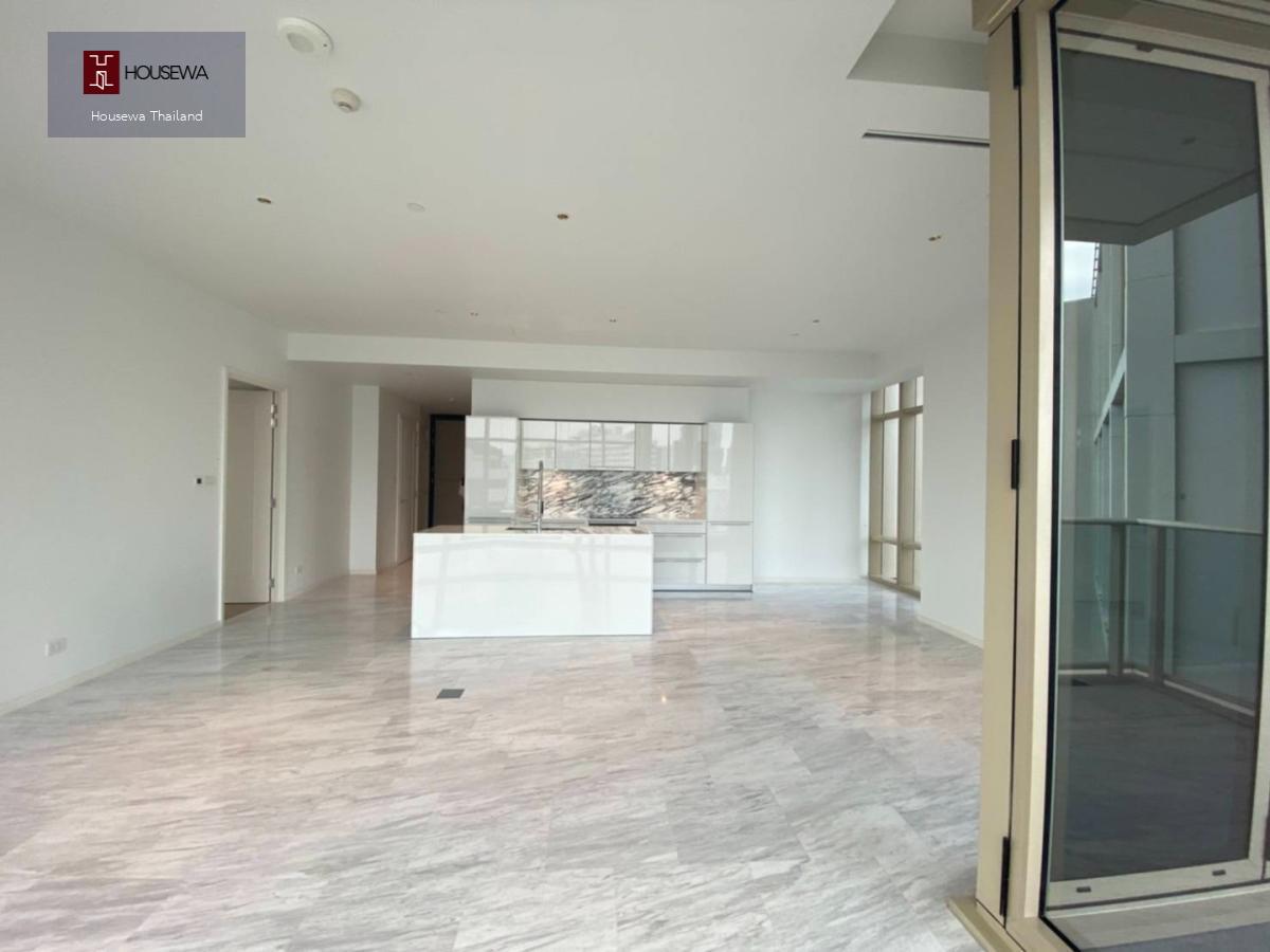 🏬 Four Seasons Private Residences Bangkok