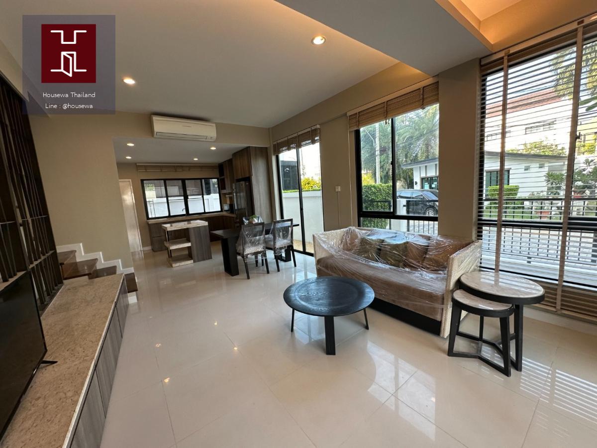 Bless Town Sukhumvit 50