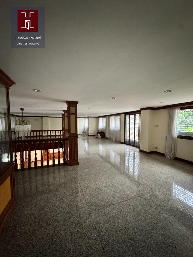  ให้เช่า ทาวน์โฮม – พร้อมพงษ์ (สุขุมวิท 39)