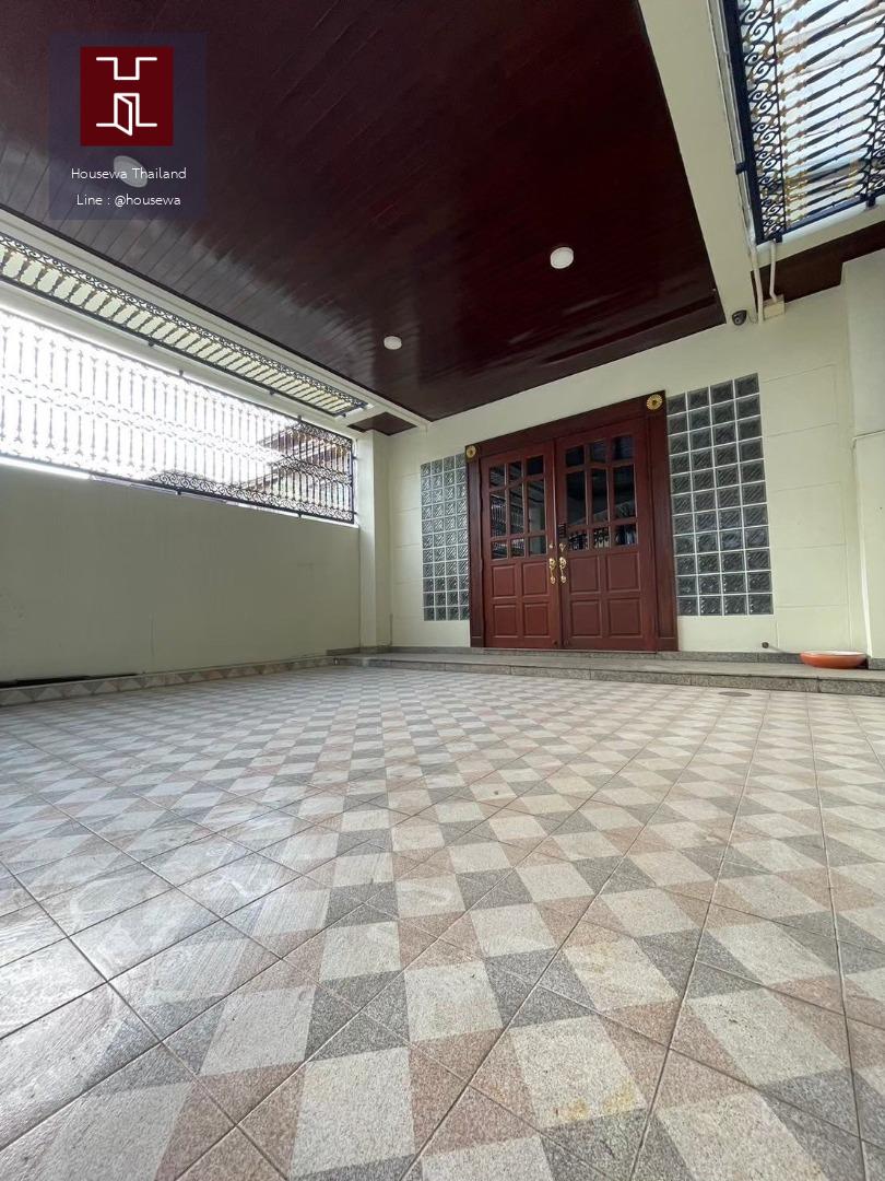 ให้เช่า Townhome ซอยนนทรี 5 | หลังมุม หน้ากว้าง 6 เมตร ใจกลางพระราม 3 