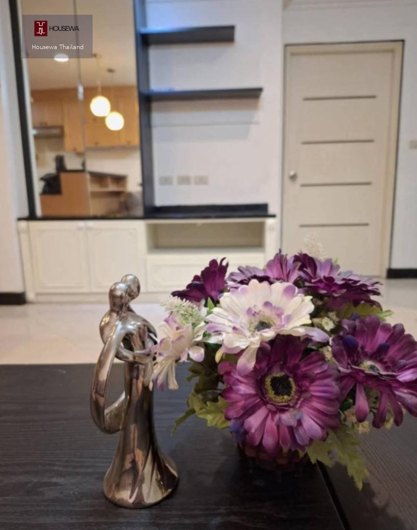  อโศก เพลส คอนโด