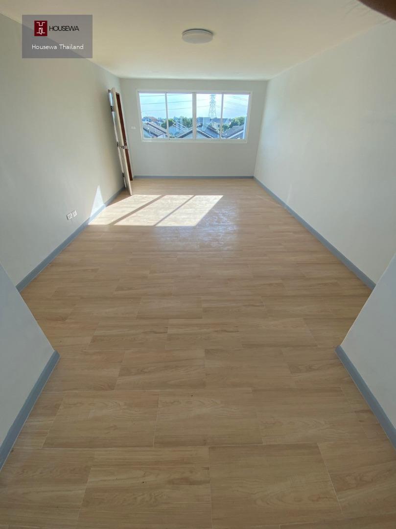  หมู่บ้านเมืองทองการ์เด้นท์ 