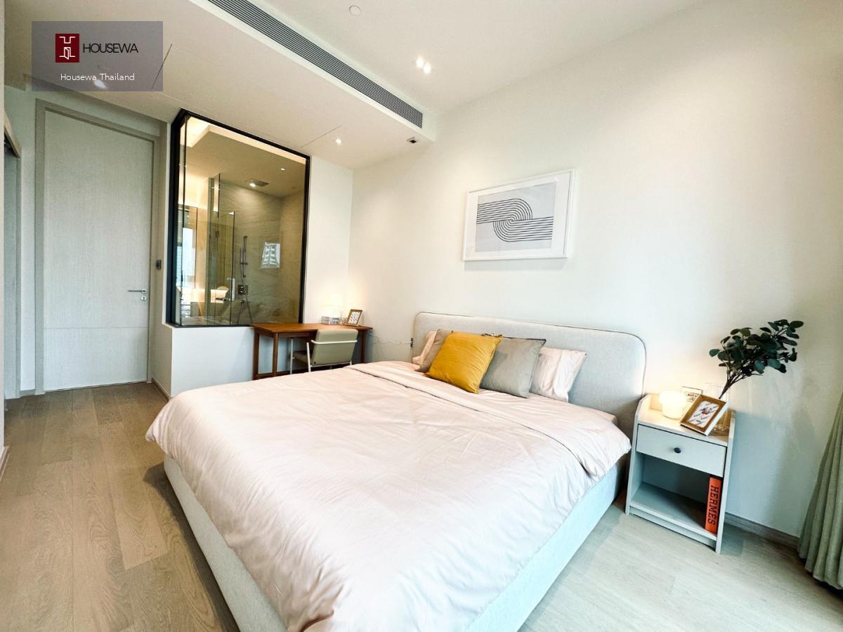 🏬 The Strand Thonglor