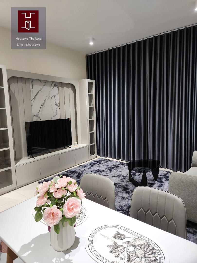 Tait Sathorn 12  เลี้ยงสัตว์ได้ 🐾