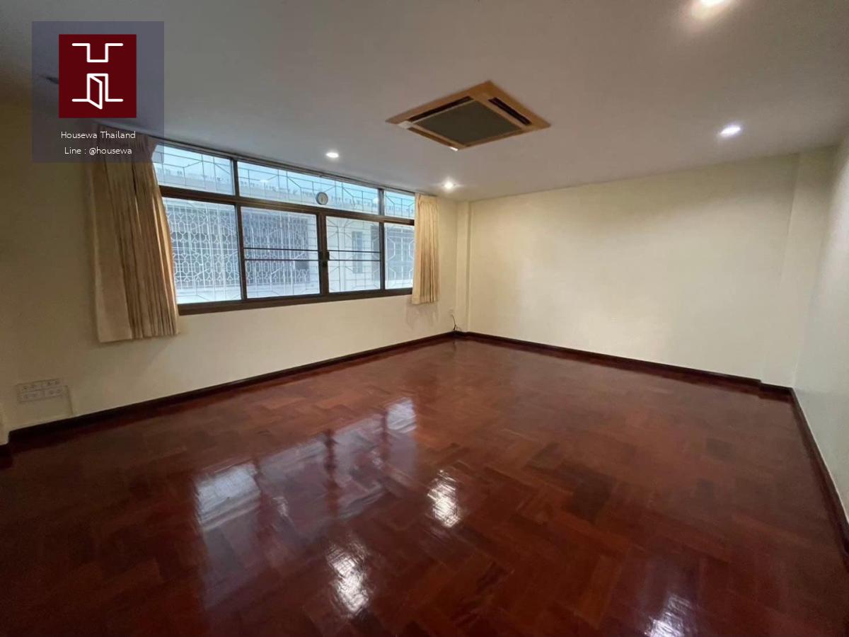 ให้เช่า Townhome ซอยนนทรี 5 | หลังมุม หน้ากว้าง 6 เมตร ใจกลางพระราม 3 