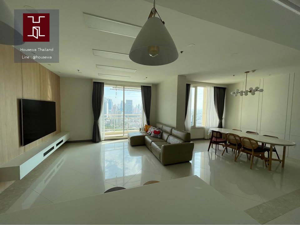 The Empire Place Sathorn