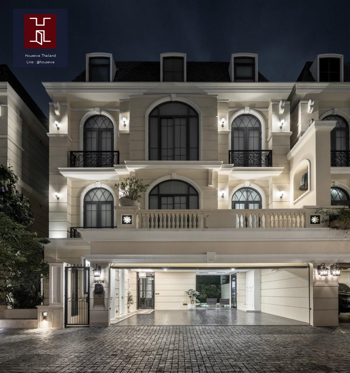 บ้านหรูระดับ Ultra Luxury ใจกลางเอกมัย