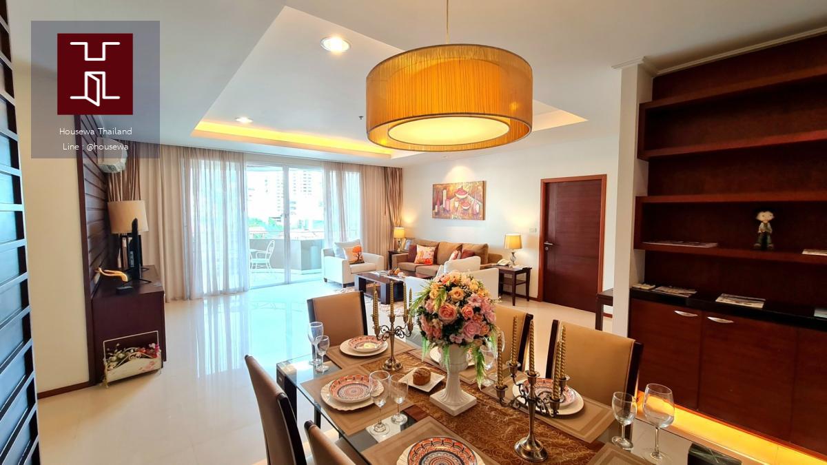  Piyathip Place, Sukhumvit Soi 39 (Phrom Phong)