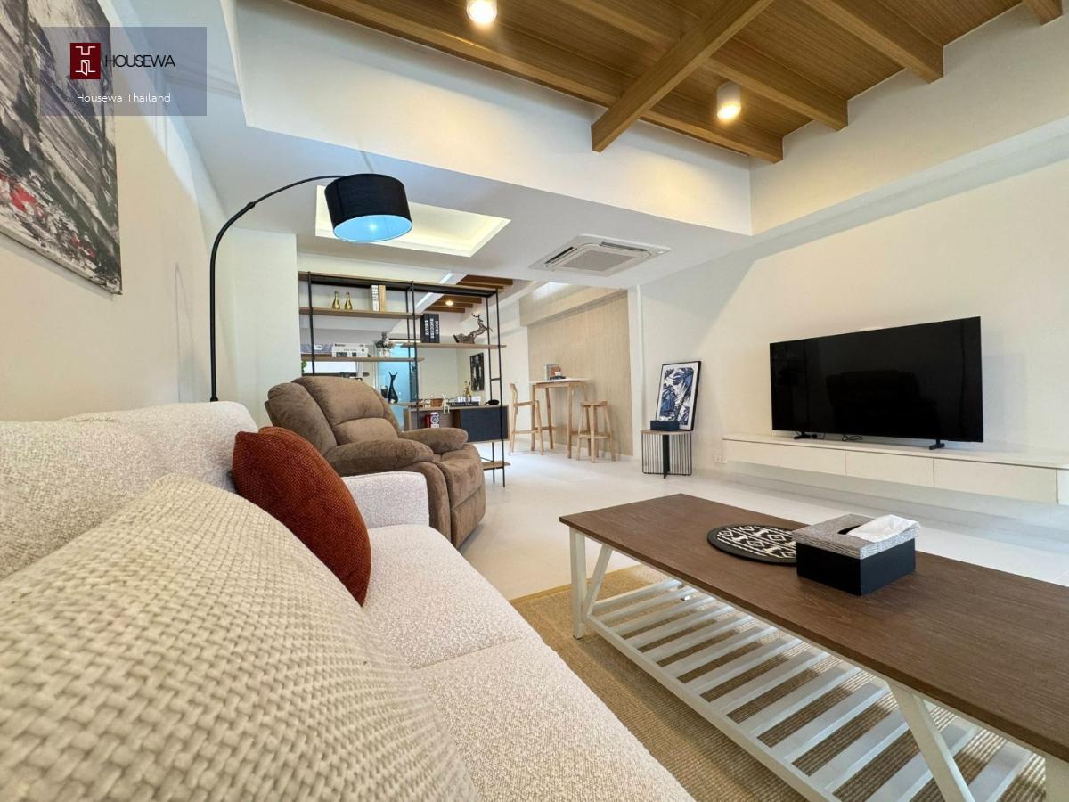 ขายทาวน์เฮาส์ | รีโนเวทใหม่ทั้งหลัง | สุขุมวิท 71