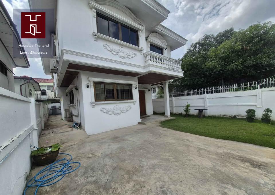 Detached House for Rent – Suthisan