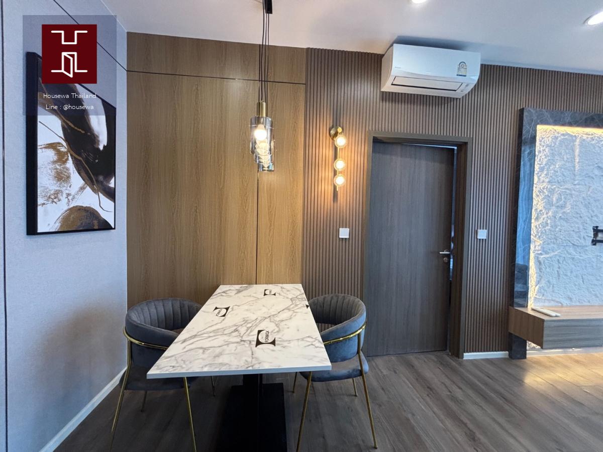  Whizdom Essence Sukhumvit 101