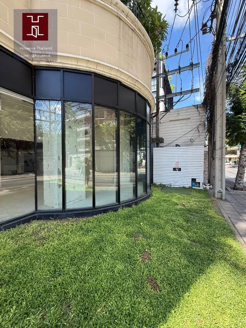 Commercial Space for Rent – Phrom Phong