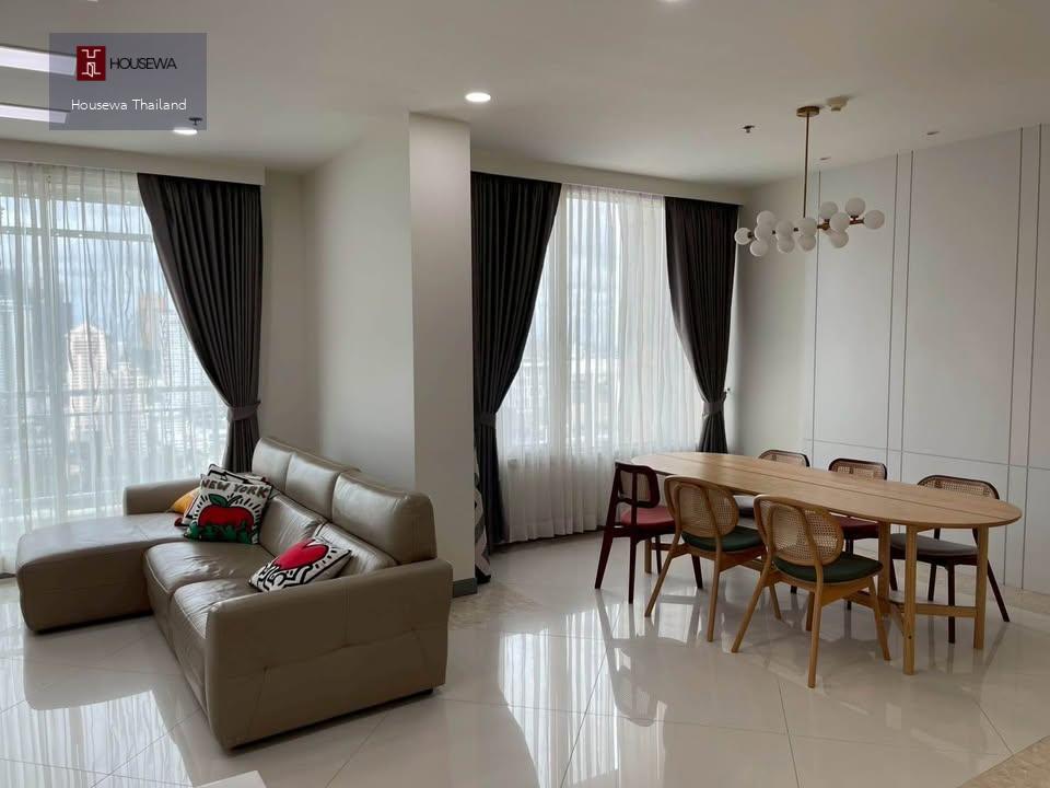 The Empire Place Sathorn