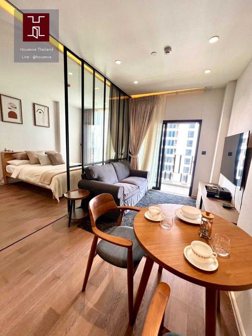 MUNIQ Sukhumvit 23 