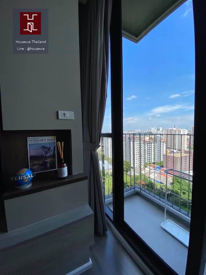 Whizdom Essence Sukhumvit 