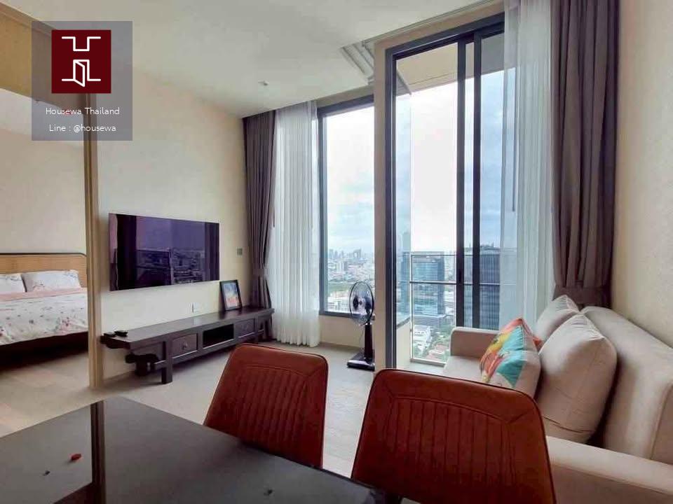 The ESSE Asoke — คอนโดหรู ใจกลางอโศก