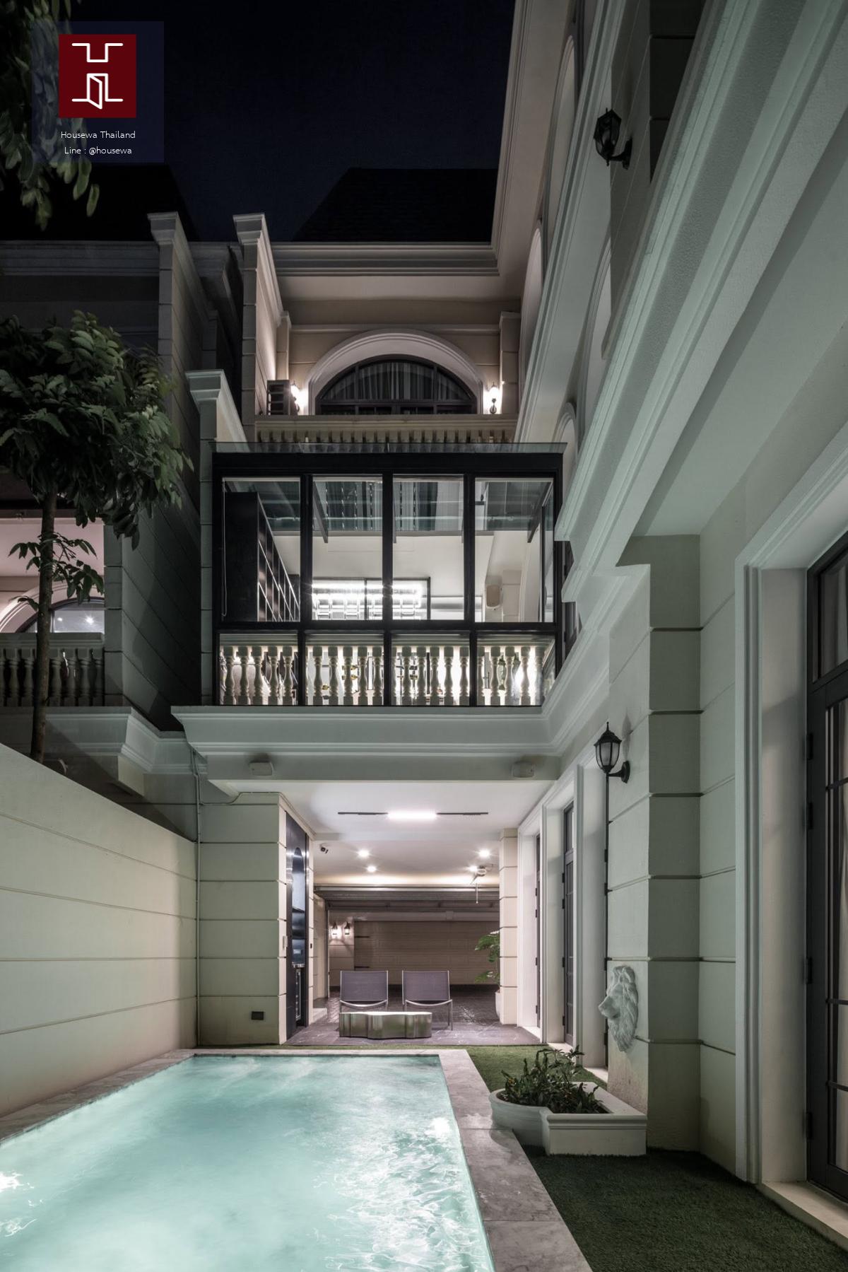 บ้านหรูระดับ Ultra Luxury ใจกลางเอกมัย
