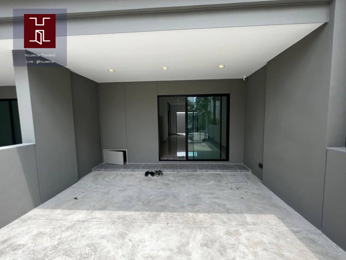Premium Place Phaholyothin–Ramintra – Townhome for Rent