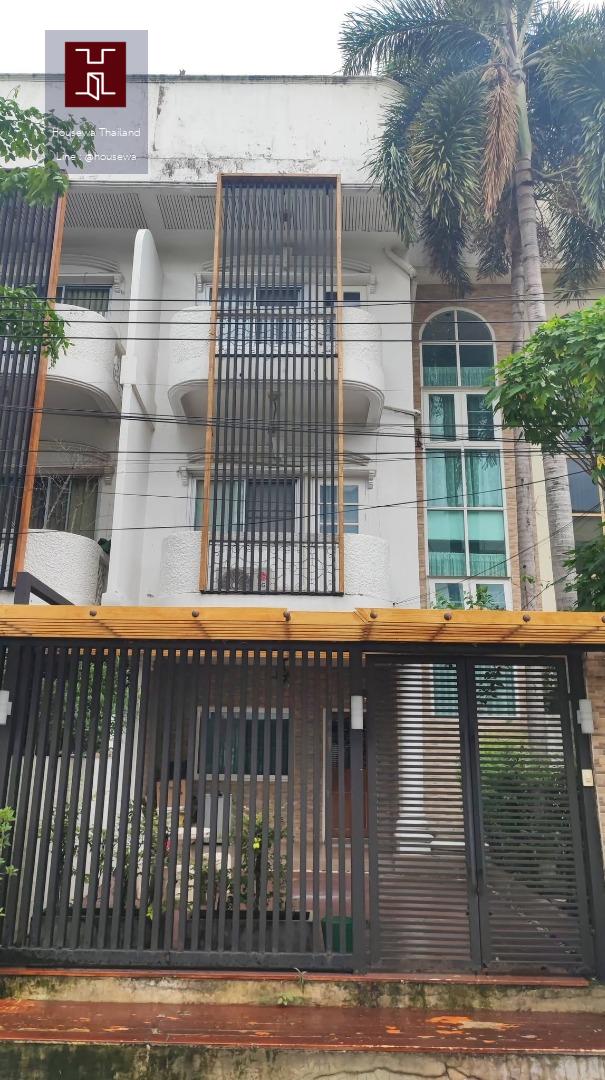 3-Storey Townhome for Rent 