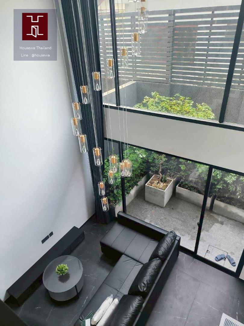 L SCAPE RATCHADA