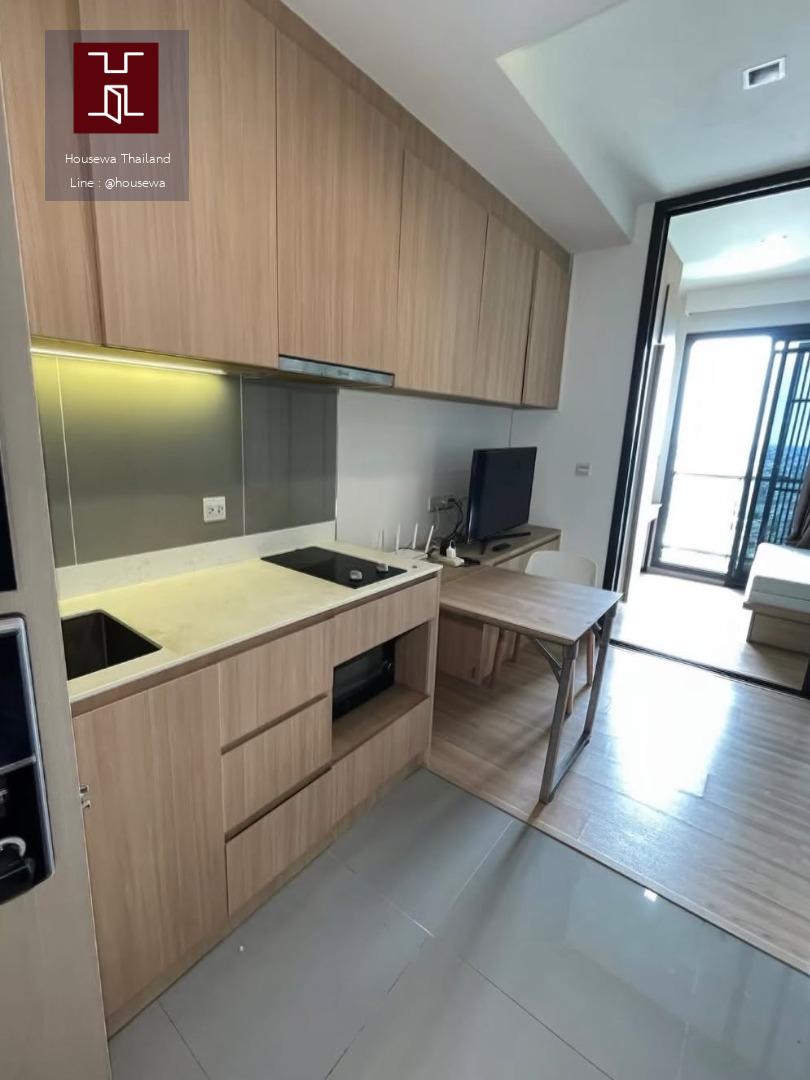 M Jatujak Condominium