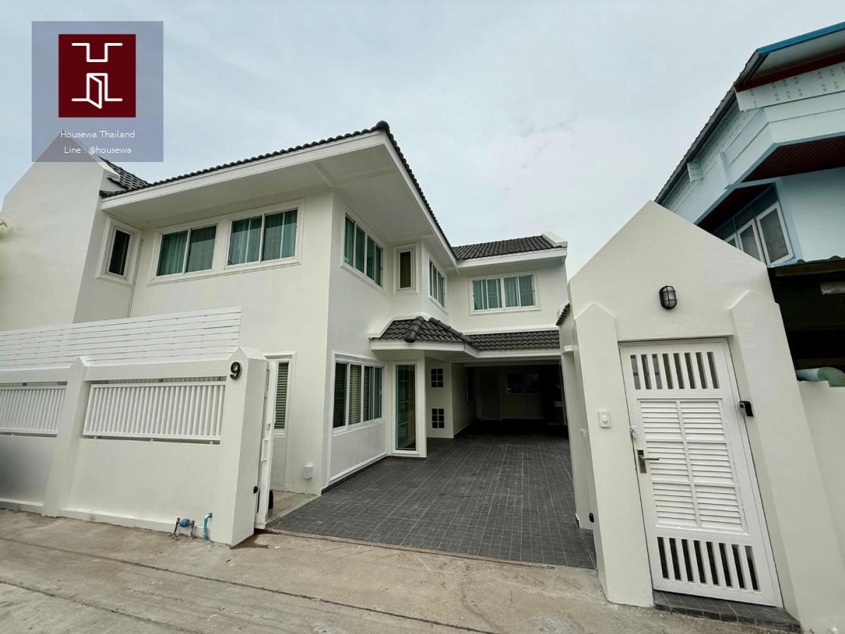 บ้านเดี่ยวรีโนเวทใหม่ – หัวหมาก 9 | For Rent 