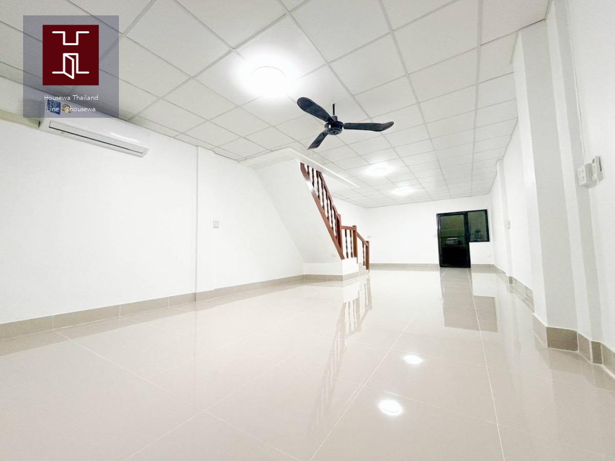 nirun townhome สุขุมวิท 101/1