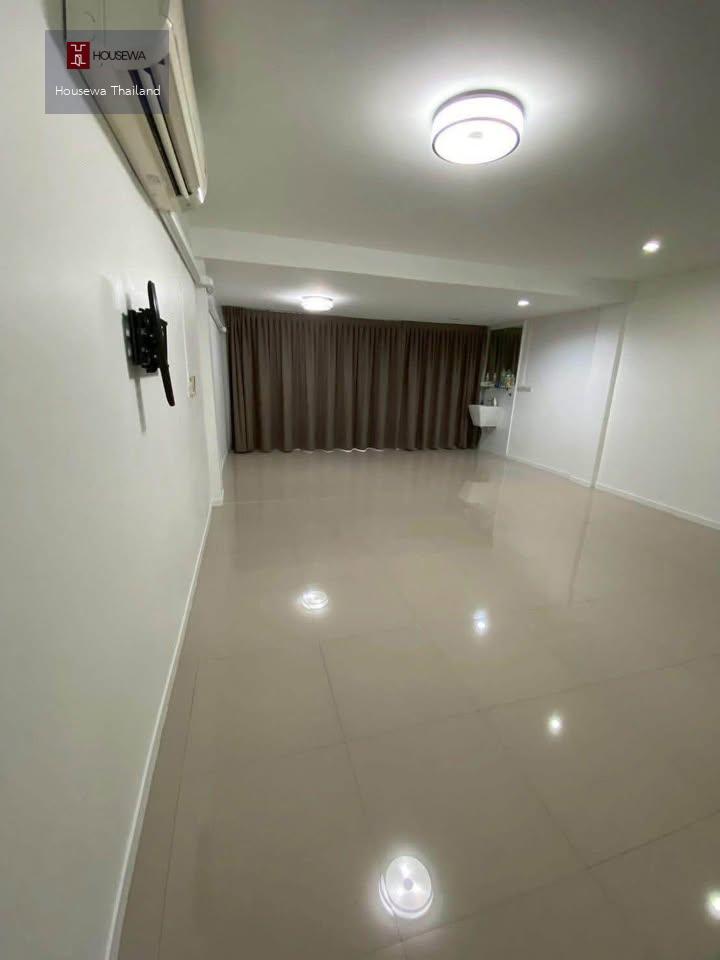 🏡 ให้เช่า 🚩 ทาวน์เฮาส์รีโนเวทใหม่