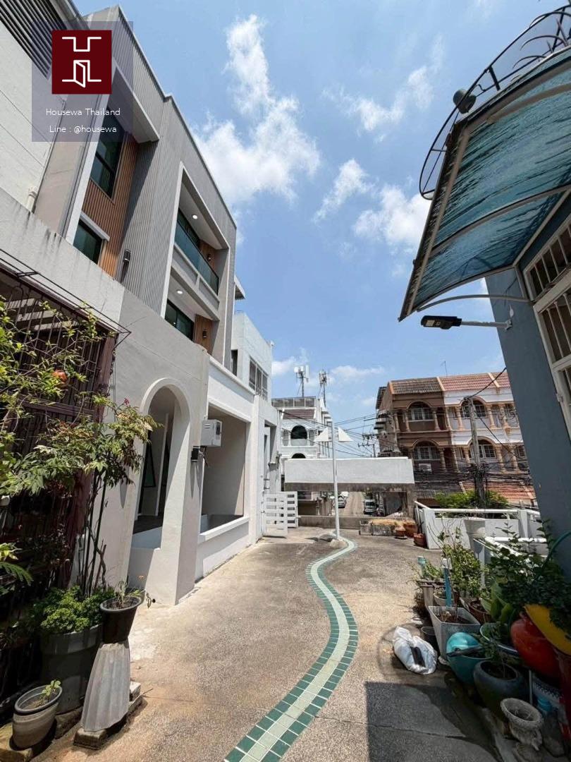 prominent place สุขุมวิท 101