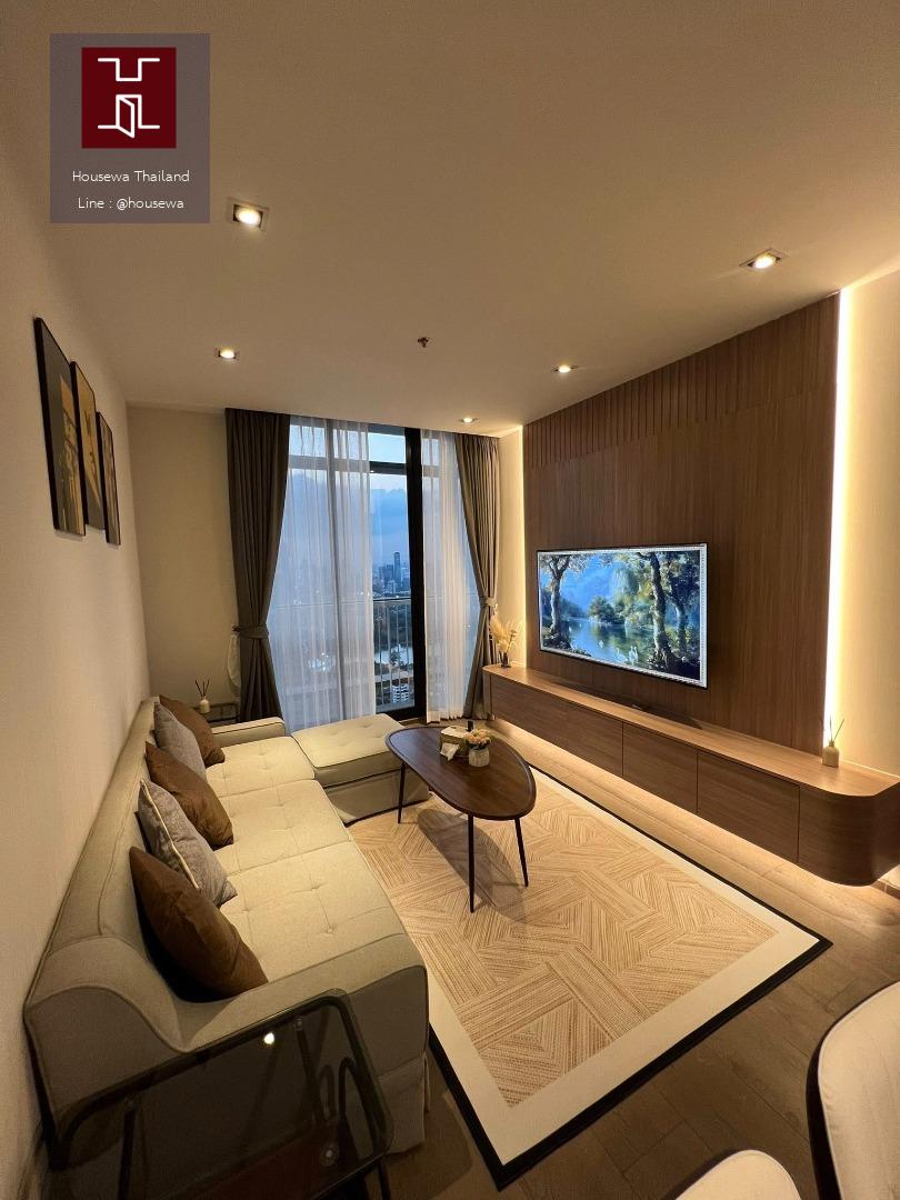 Park Origin Phrom Phong