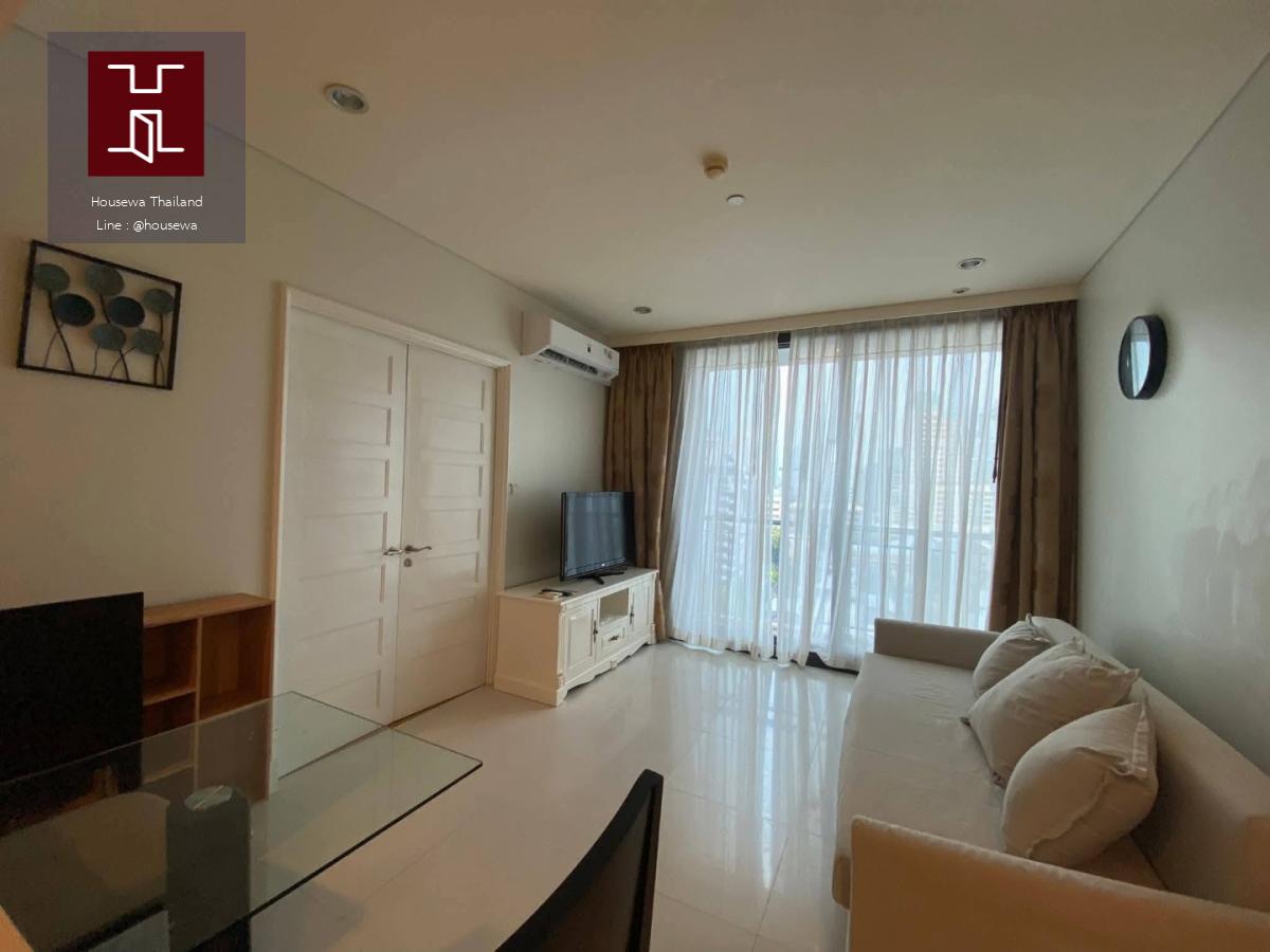 Aguston Sukhumvit 22