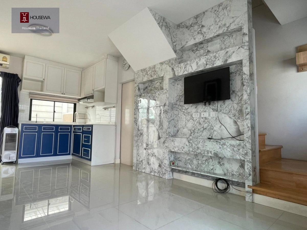 Townhome “Baan Klang Muang Rama 9–Onnut”