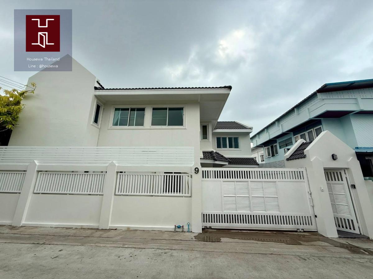 บ้านเดี่ยวรีโนเวทใหม่ – หัวหมาก 9 | For Rent 