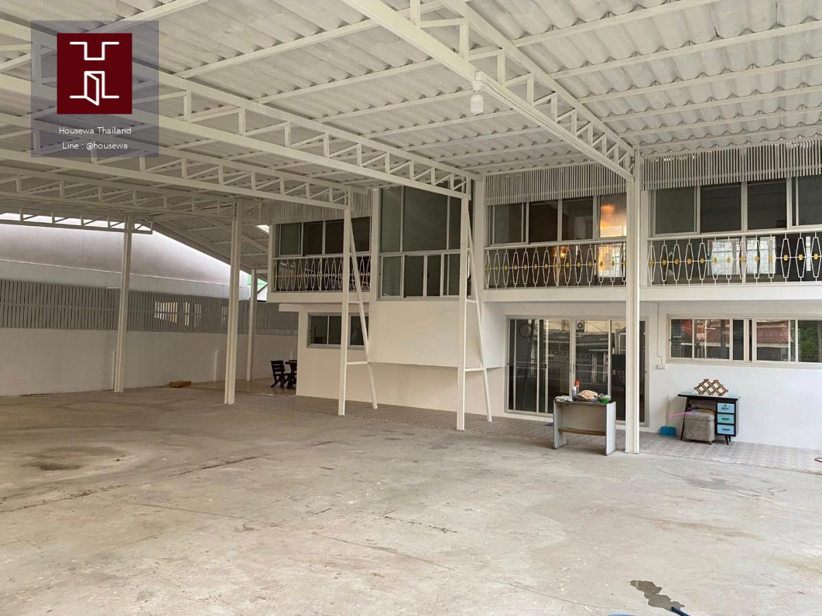 บ้านไม้ 2 ชั้น ลาดพร้าว 29 | ใกล้ MRT เพียง 200 ม