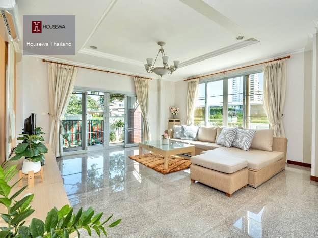 Sittharom Regent Srinakarin