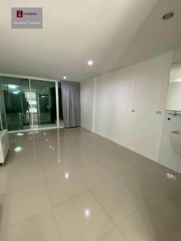 🏡 ให้เช่า 🚩 ทาวน์เฮาส์รีโนเวทใหม่