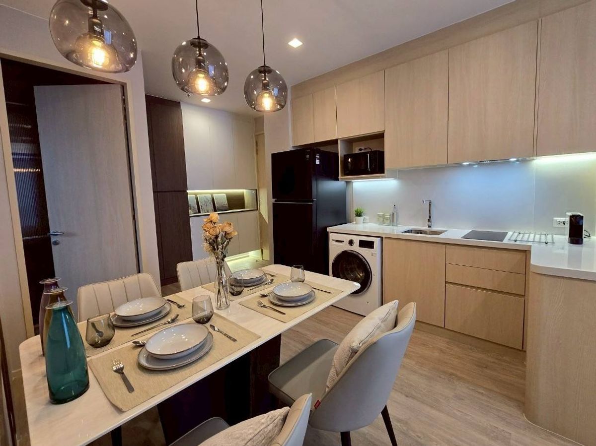 เช่า 𝐍𝐨𝐛𝐥𝐞 𝐒𝐭𝐚𝐭𝐞 𝐒𝐮𝐤𝐡𝐮𝐦𝐯𝐢𝐭 𝟑𝟗  คอนโดหรูใจกลางพร้อมพงษ์ ห้องใหม่ วิวสวย ชั้นสูง พร้อมเข้าอยู่