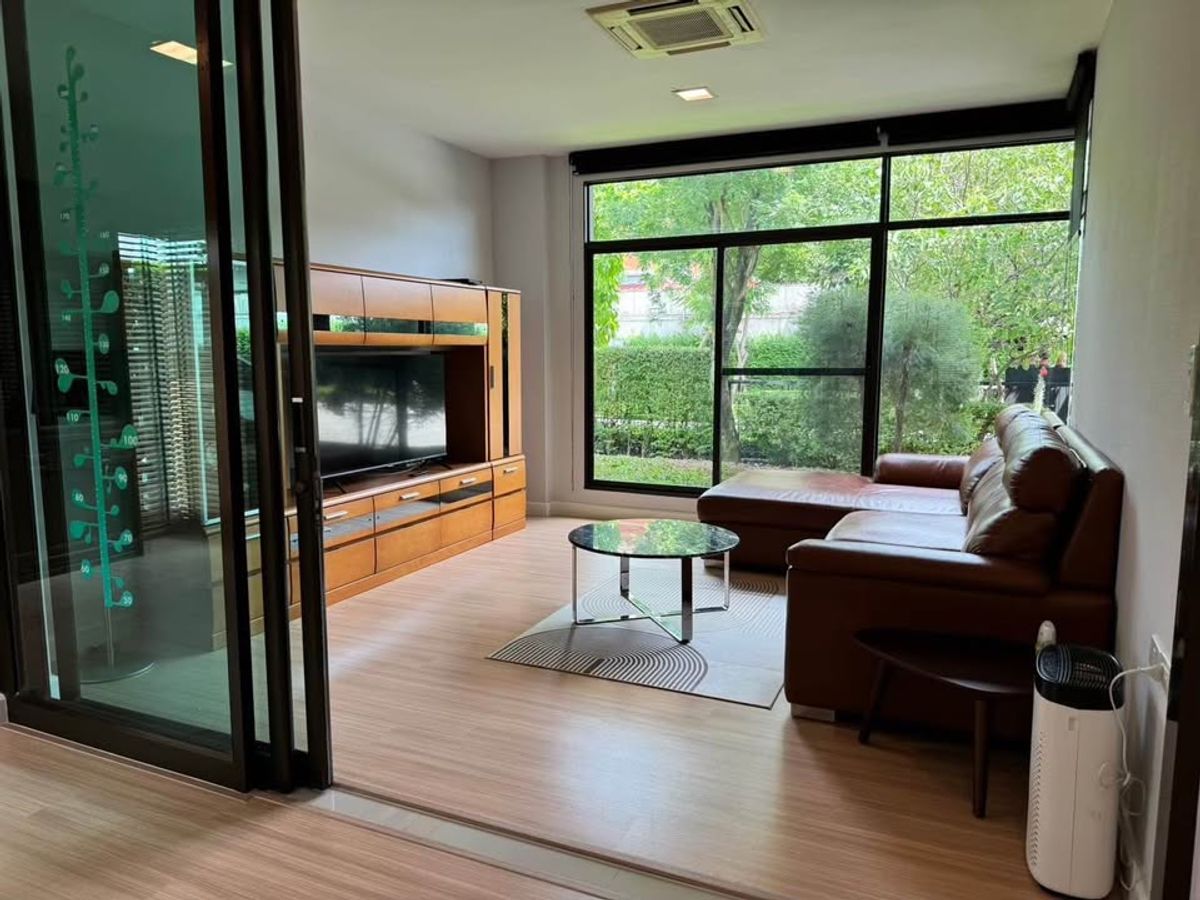 𝐒𝐢𝐧𝐠𝐥𝐞 𝐡𝐨𝐮𝐬𝐞 𝐟𝐨𝐫 𝐫𝐞𝐧𝐭, 𝐌𝐚𝐧𝐭𝐡𝐚𝐧𝐚 𝐋𝐞𝐬 𝐖𝐚𝐭𝐜𝐡𝐚𝐫𝐚𝐩𝐨𝐥  ให้เช่า — บ้านเดี่ยว 4 ห้องนอน