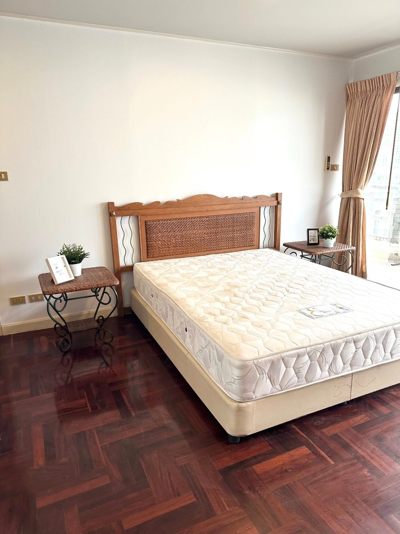 ให้เช่า Richmond Palace – สุขุมวิท 43