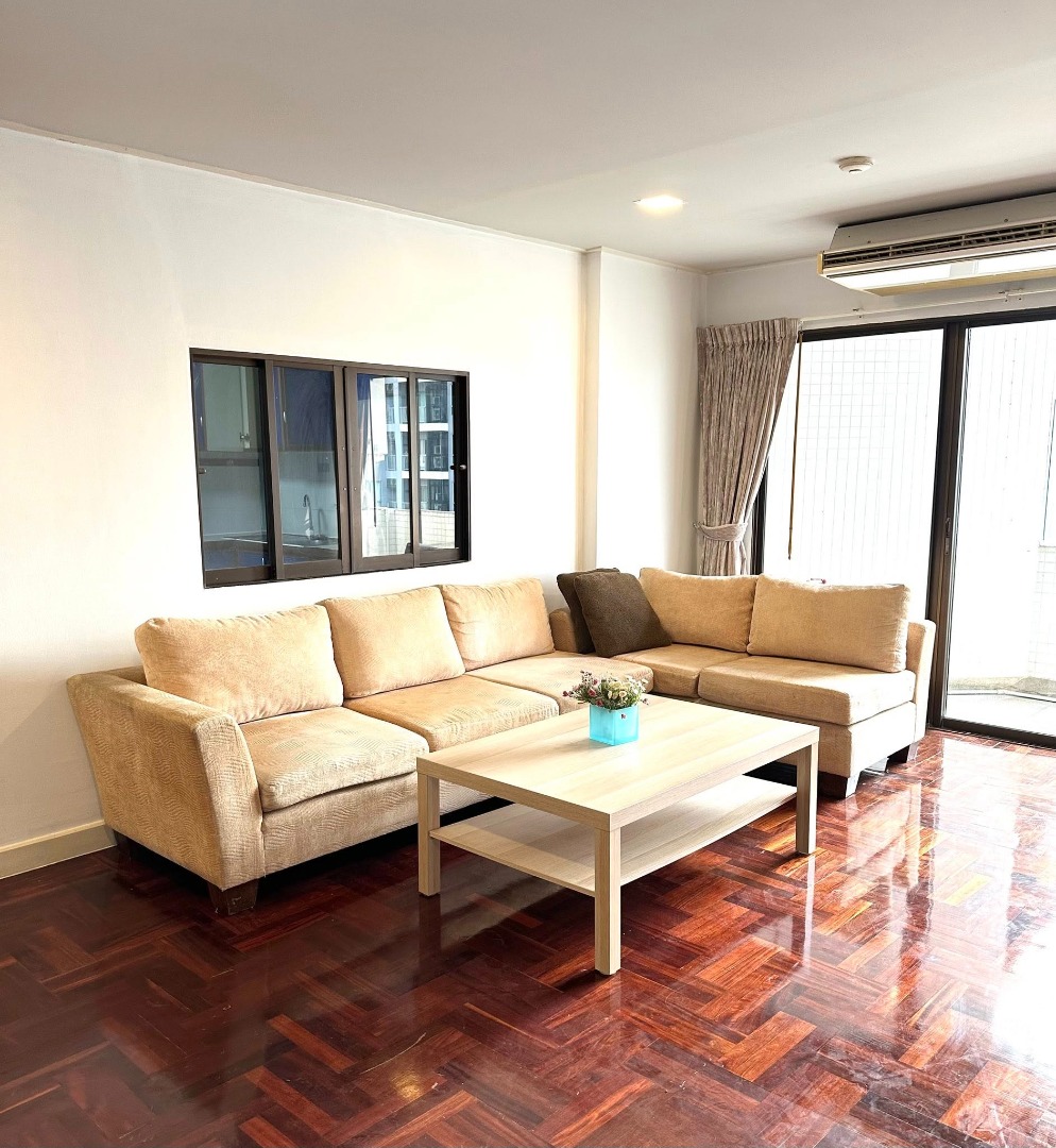 ให้เช่า Richmond Palace – สุขุมวิท 43