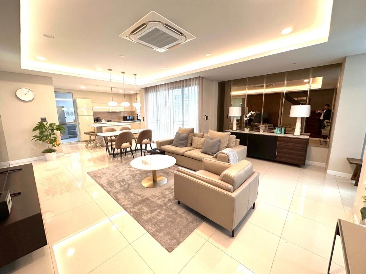 ให้เช่าบ้านเดี่ยวหรู ปรีดีพนมยงค์ 26 แยก 4