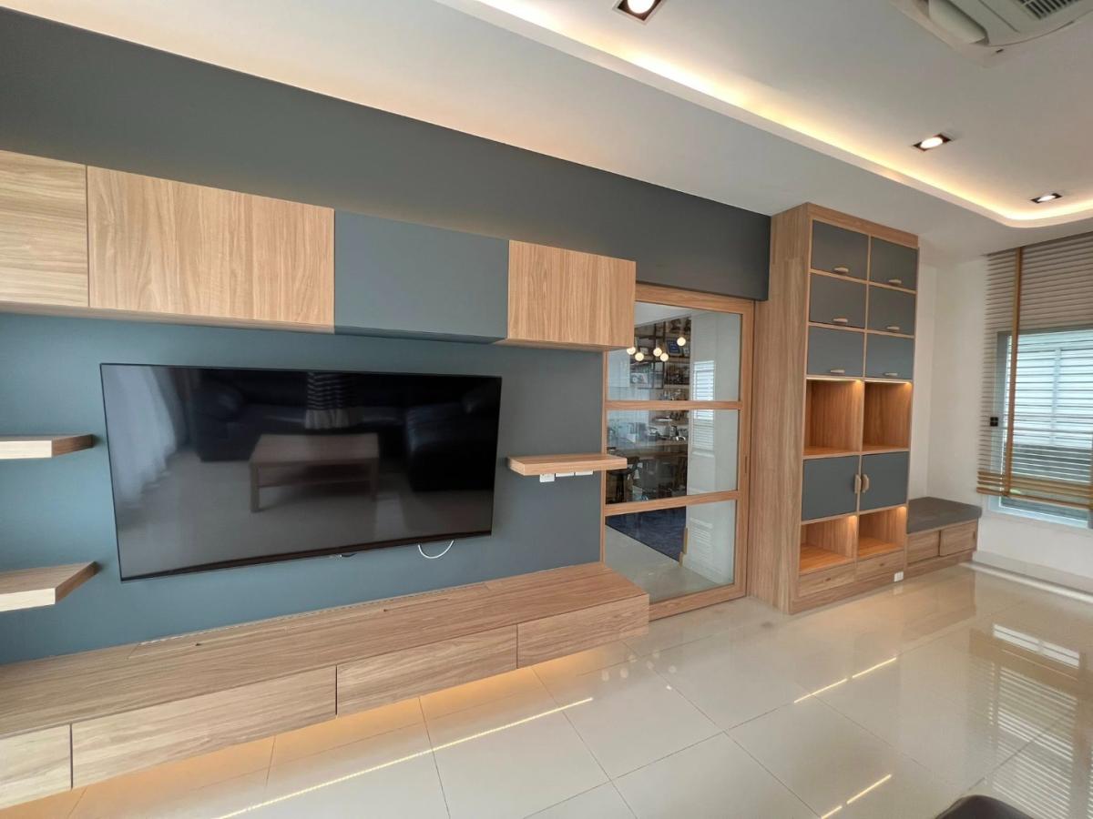 ให้เช่า – บ้านเดี่ยว หมู่บ้านแกรนดิโอ้ วิภาวดีรังสิต